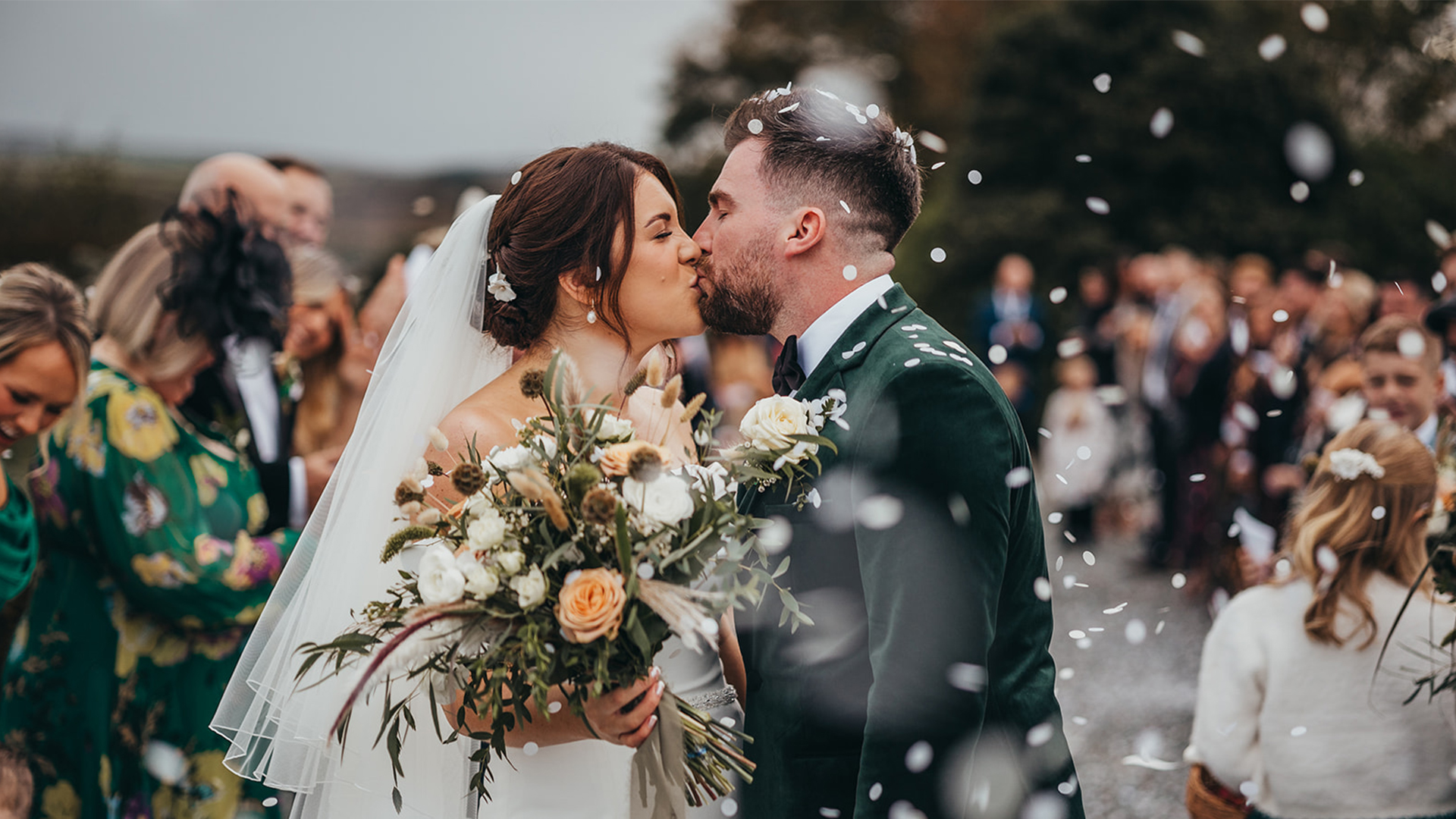 Trevenna Farm Wedding Photographer & Videographer | Sunday Love Photo & Film